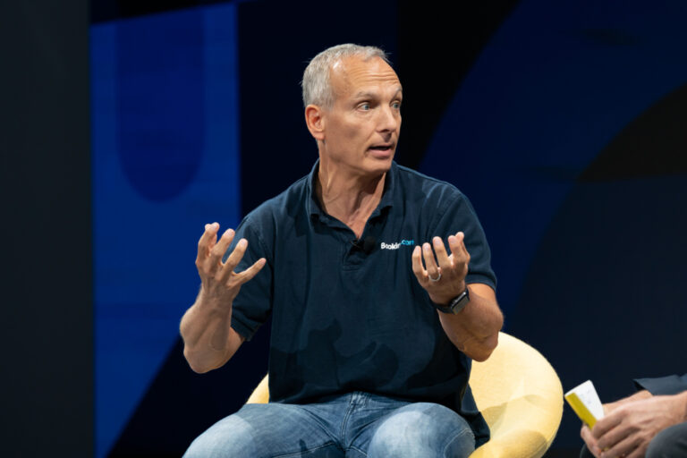 glenn fogel at skift global forum 2022 3