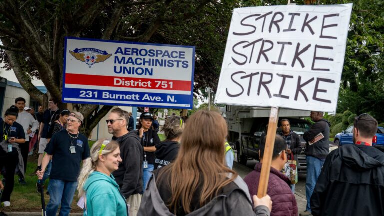 108033503 1726167108890 gettyimages 2170802060 BOEING UNION