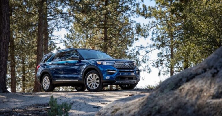 2020 ford explorer