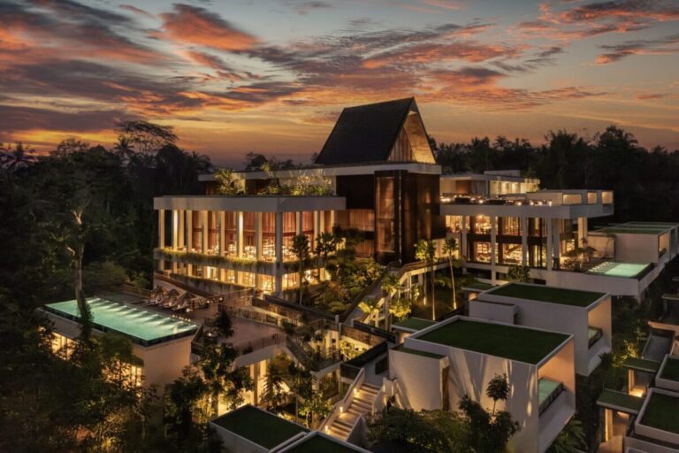 562360 Anantara Ubud Bali Resort Exterior View b2207f original 1731385562 scaled e1733834851545